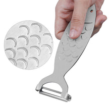 Load image into Gallery viewer, Steti Stainless Steel Ultra Sharp Fruit Peeler, Vegetable Peeler, Non-Slip, Easy to Clean Kitchen Gadget, Swivel Cute Fish Design