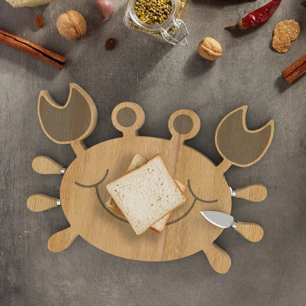 Steti Natural Wood Cheese Board, Crab