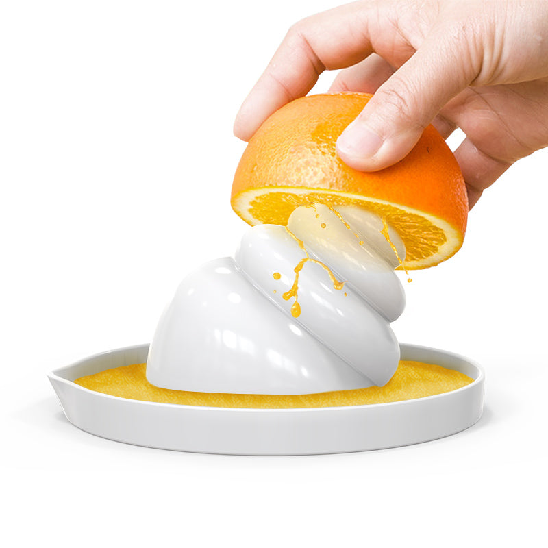 Steti Cute Snail Juicer, Ceramic, Milky White